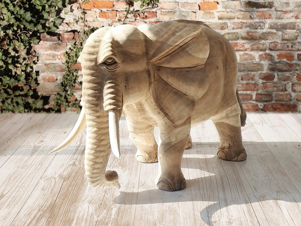 Handmade suar wood sculpture – the Elephant, boho decor made in Bali