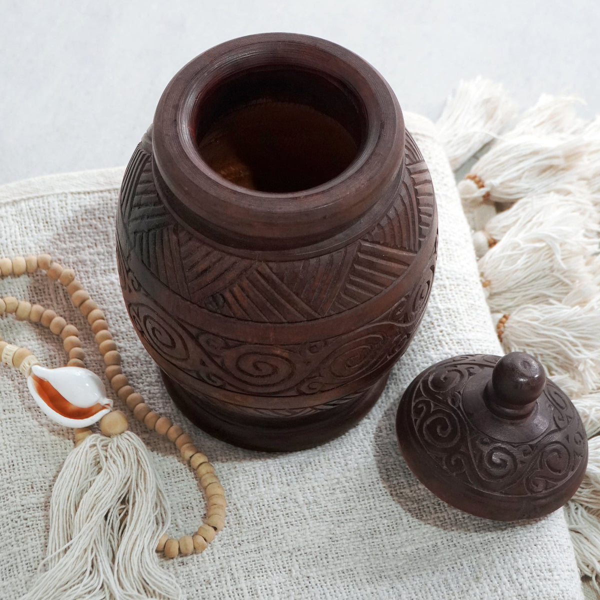 Candra Gucci decorative piece in natural materials – boho decor by BaliSouk