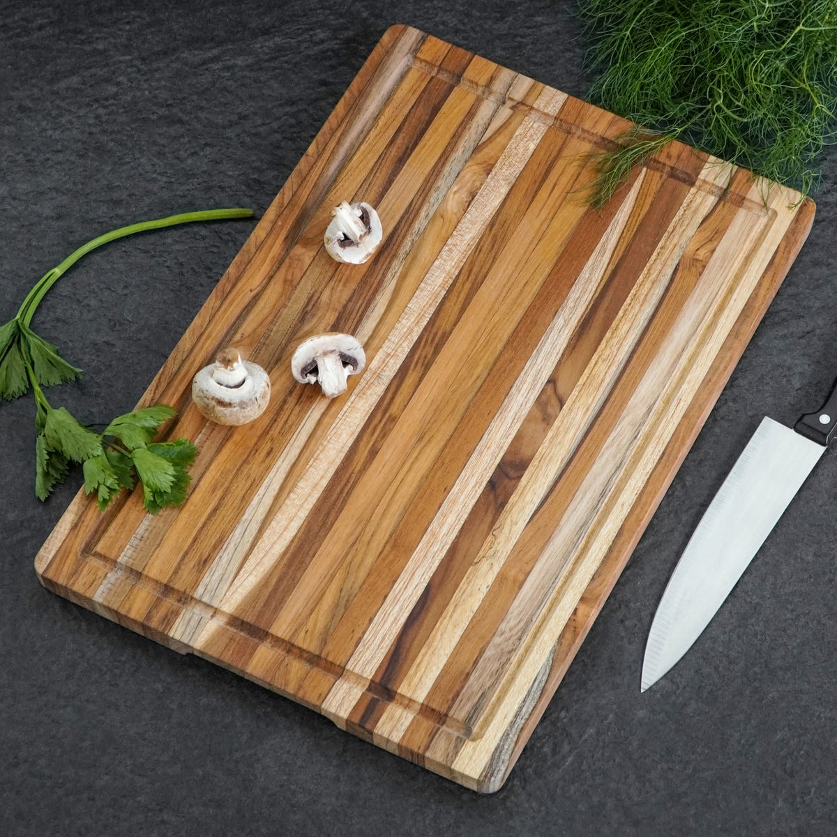 Lucy Cutting – natural materials board, boho decor from Bali