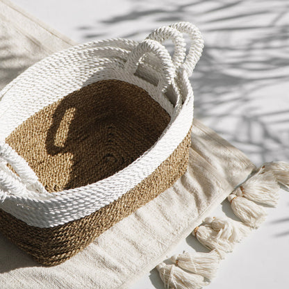 Seagrass basket Calvin – boho decor, handwoven and handmade in Bali