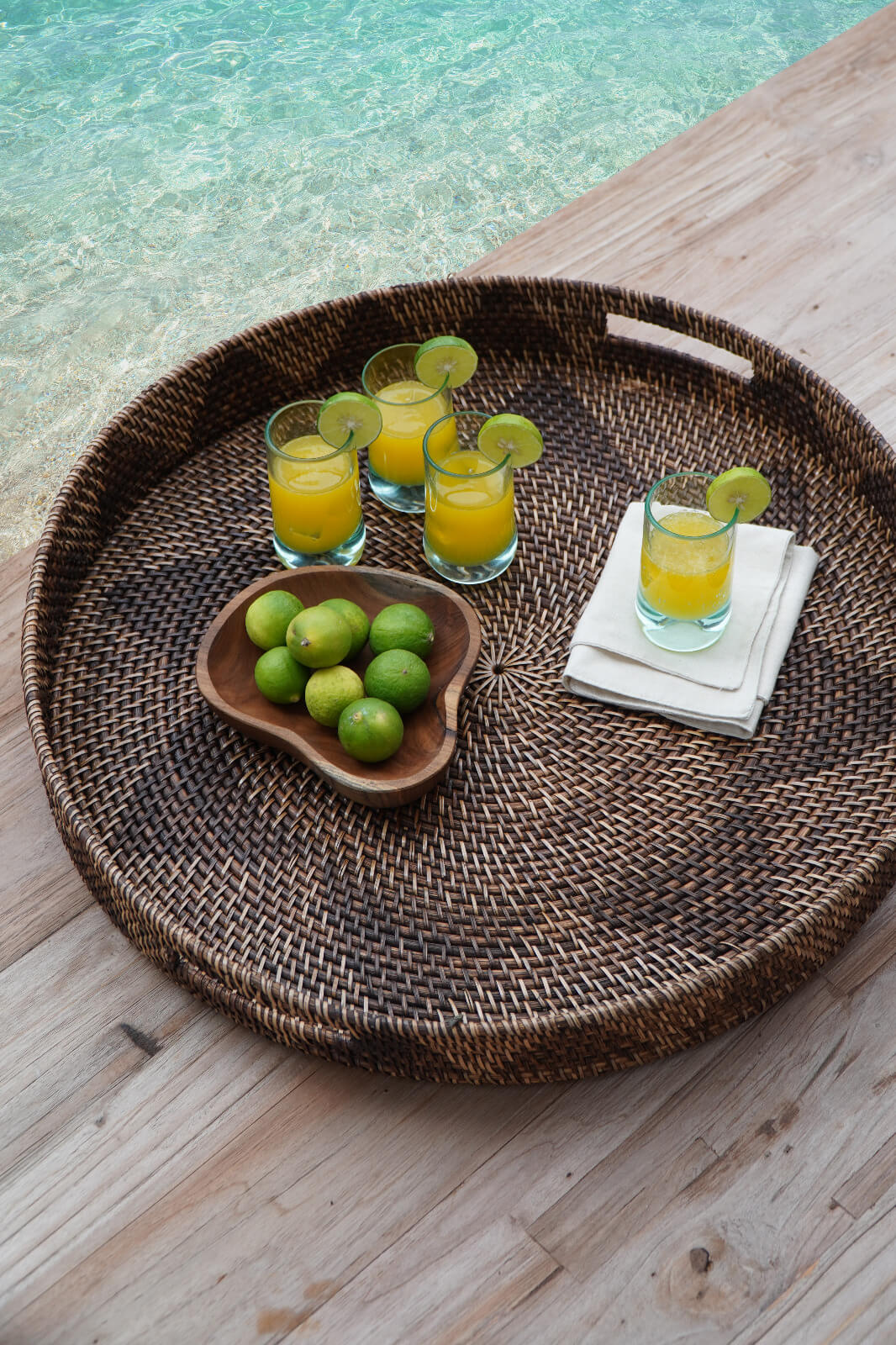 Bali Furniture – Lombok Round Tray With Handle - Large – Lombok Round Tray With Handle - Large br