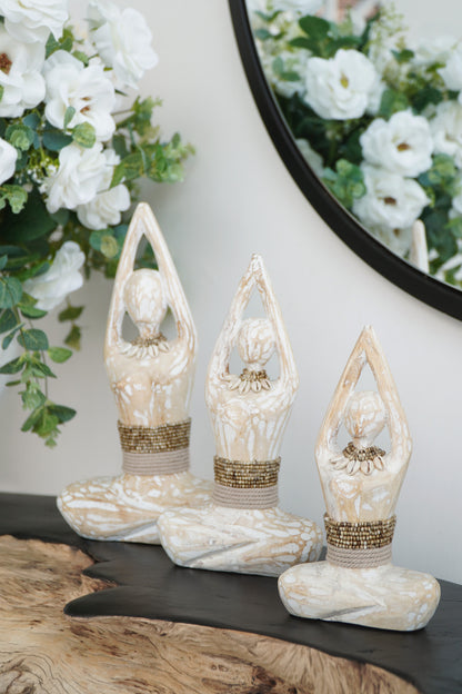 Albasia wood sculpture Yoga – boho decor, handwoven and handmade in Bali