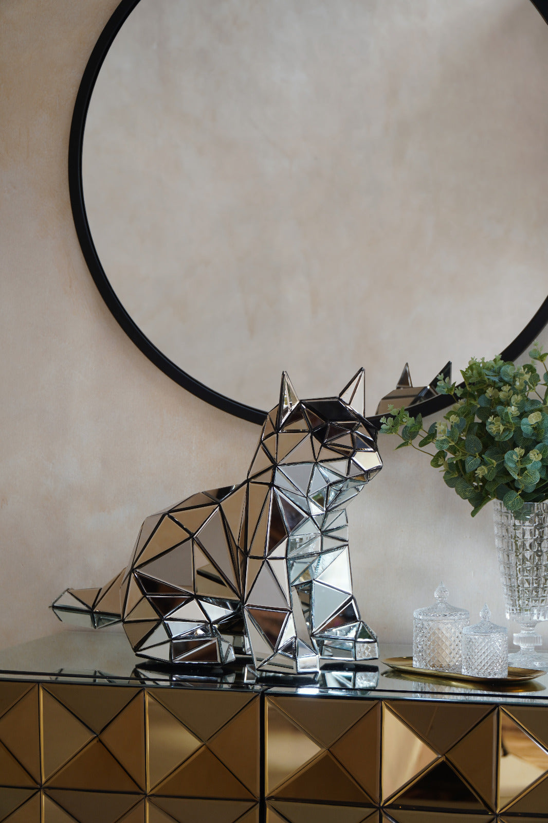 Bali Furniture – Milo Small Husky