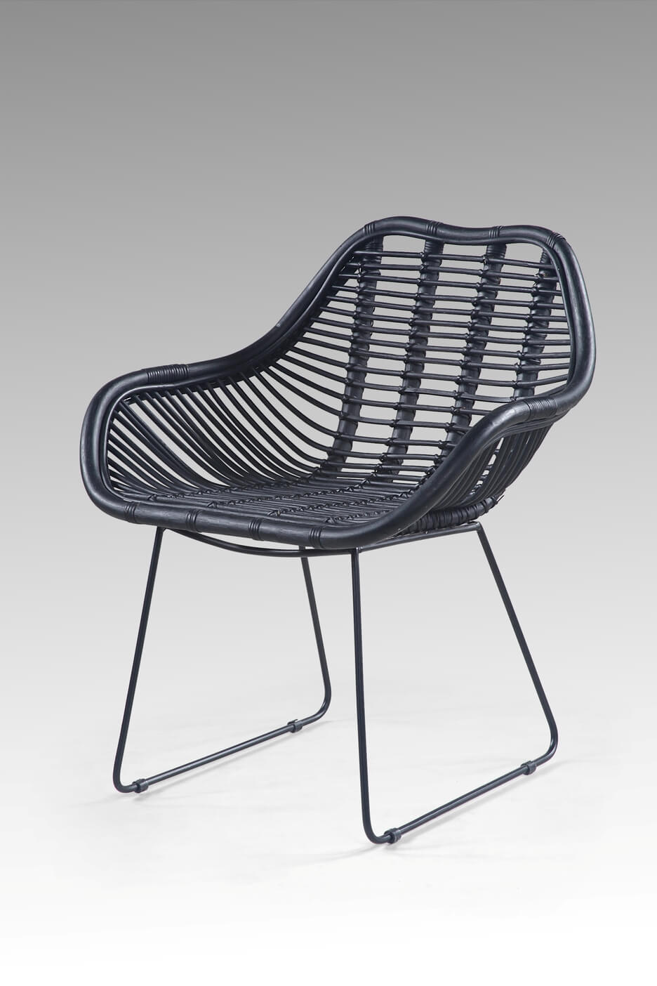 Bali Furniture – Manhattan Arm Chair Without Cushion – The Manhattan Arm Chair Without Cushion 