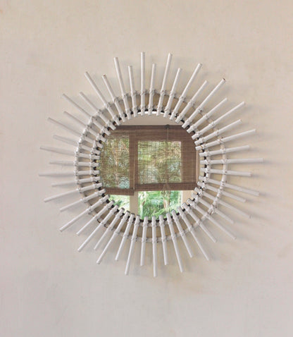 Rattan mirror Clock – boho decor, handwoven and handmade in Bali