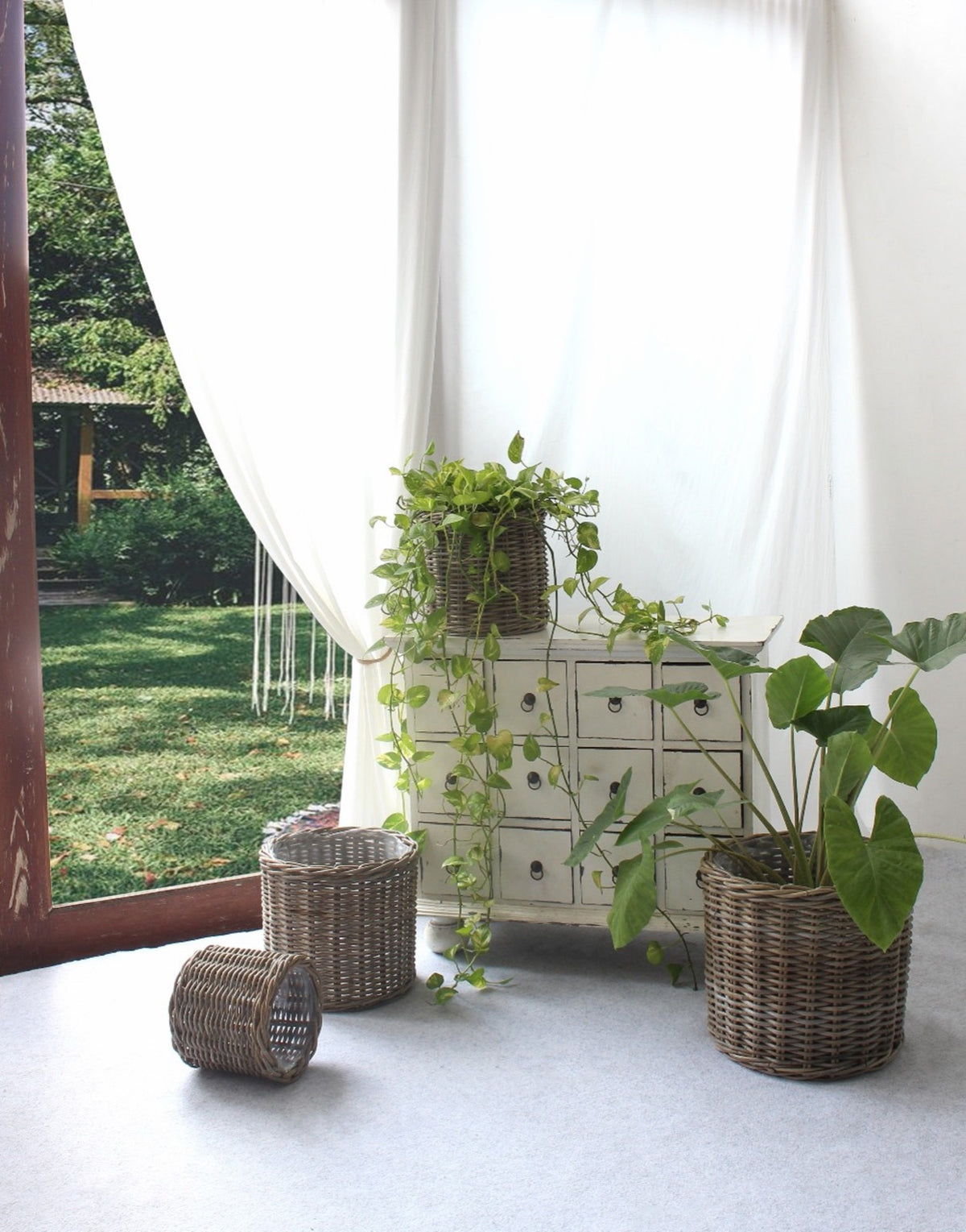 Rattan basket Nordic – boho decor handcrafted in Bali by BaliSouk