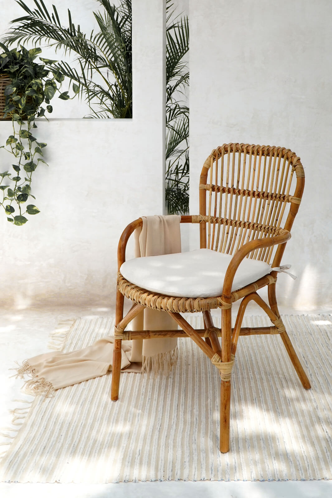 Sumatra Armchair With White Cushion