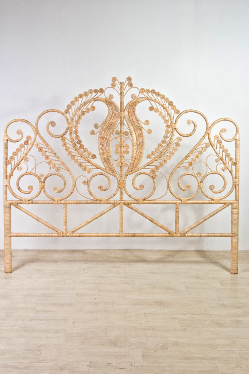 Rattan headboard – Peacock Only, natural natural materials in boho style