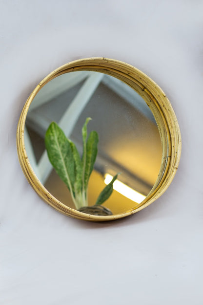 Rattan mirror Anna – handmade in Bali, boho style