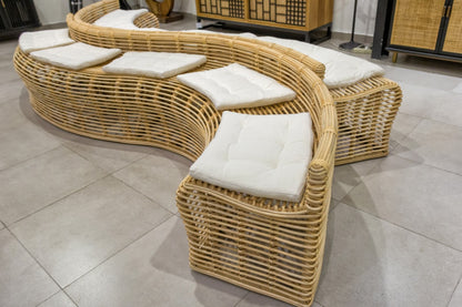 Rattan bench Vezouvio – handmade in Bali, boho style