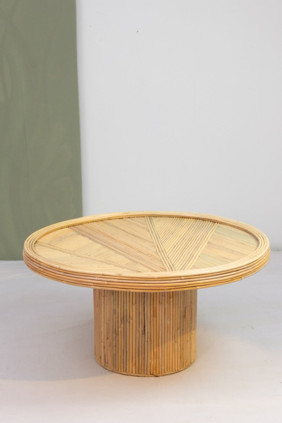 Rattan coffee table Gatsby – handmade in Bali, boho style