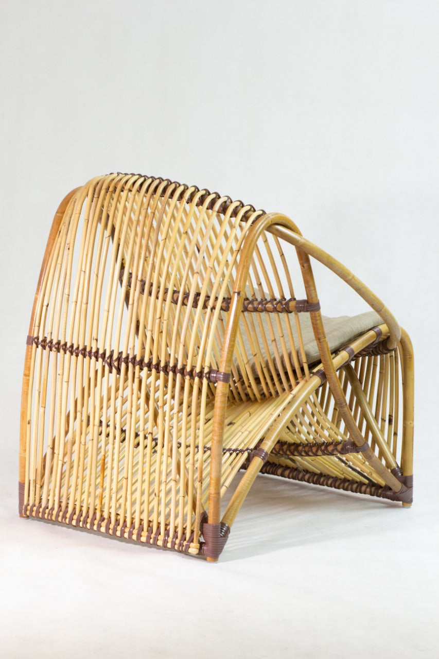 Alline lounger chair, boho furniture handmade by Balinese artisans