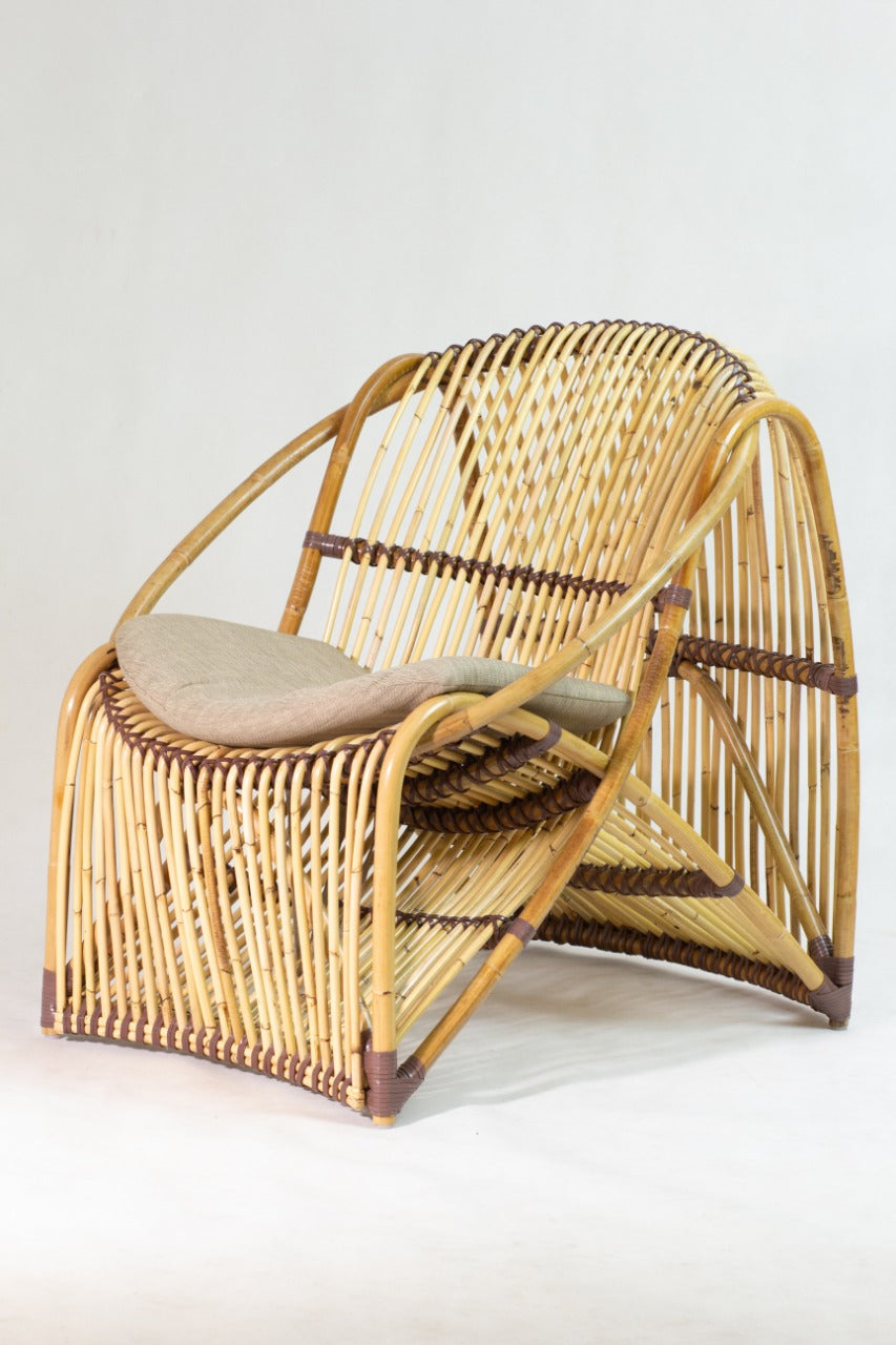 Alline – natural materials lounger chair, boho furniture from Bali
