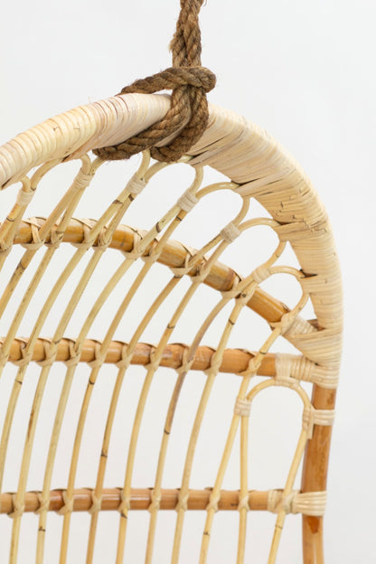 Sergio hanging chair by BaliSouk – boho furniture made in Bali
