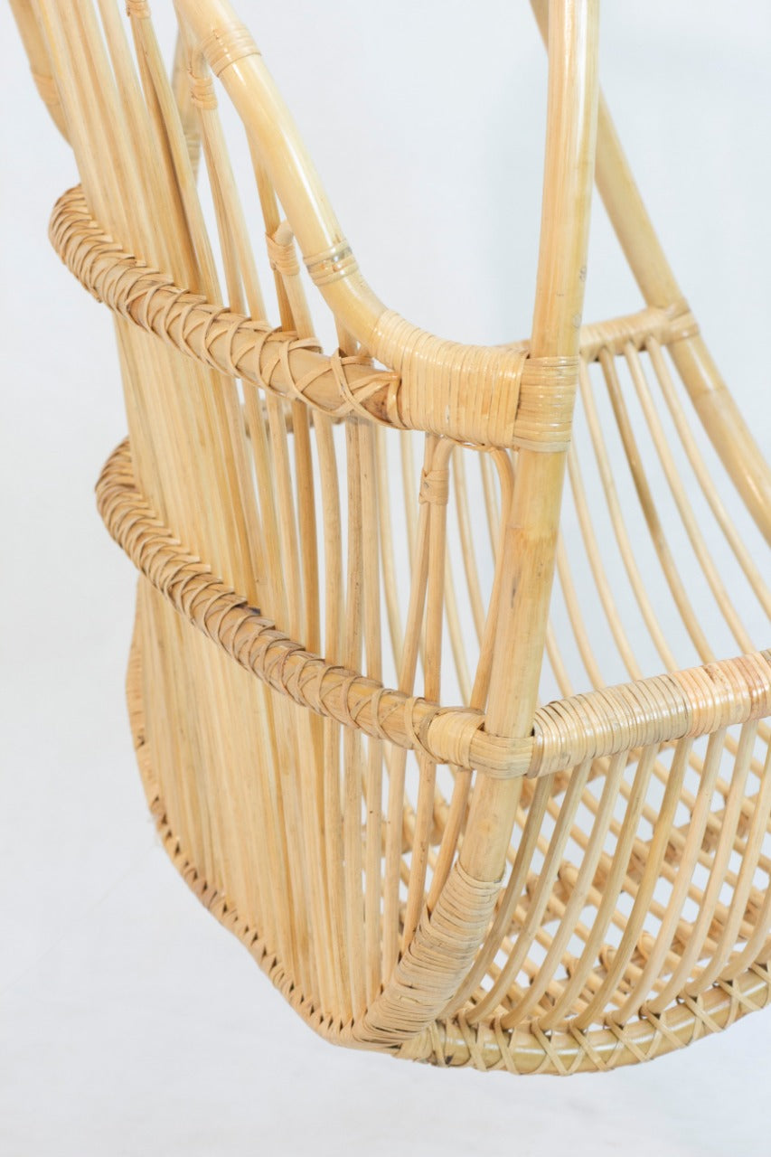 Jorg hanging chair by BaliSouk – boho furniture made in Bali
