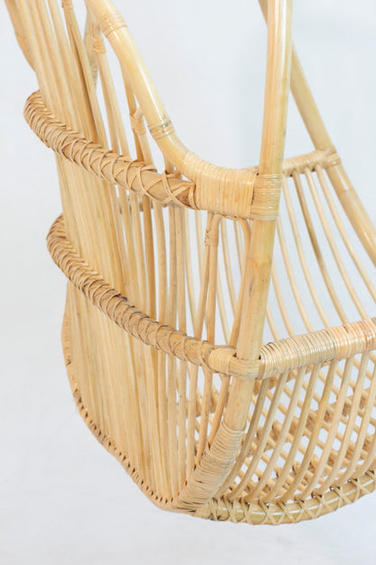 Jorg hanging chair by BaliSouk – boho furniture made in Bali