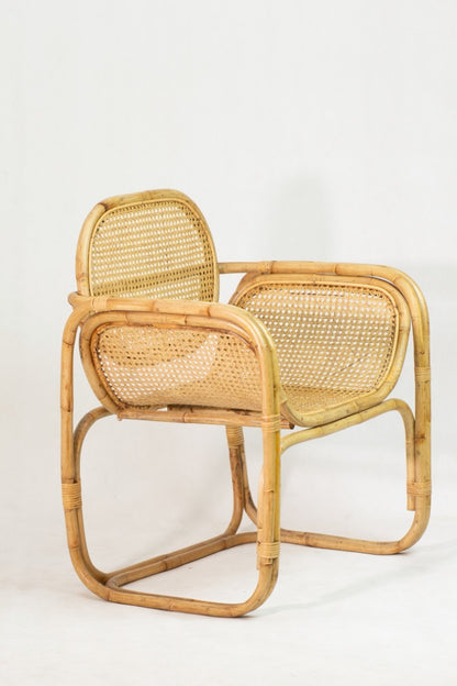 Handmade rattan lounge chair – the Marte, boho furniture made in Bali