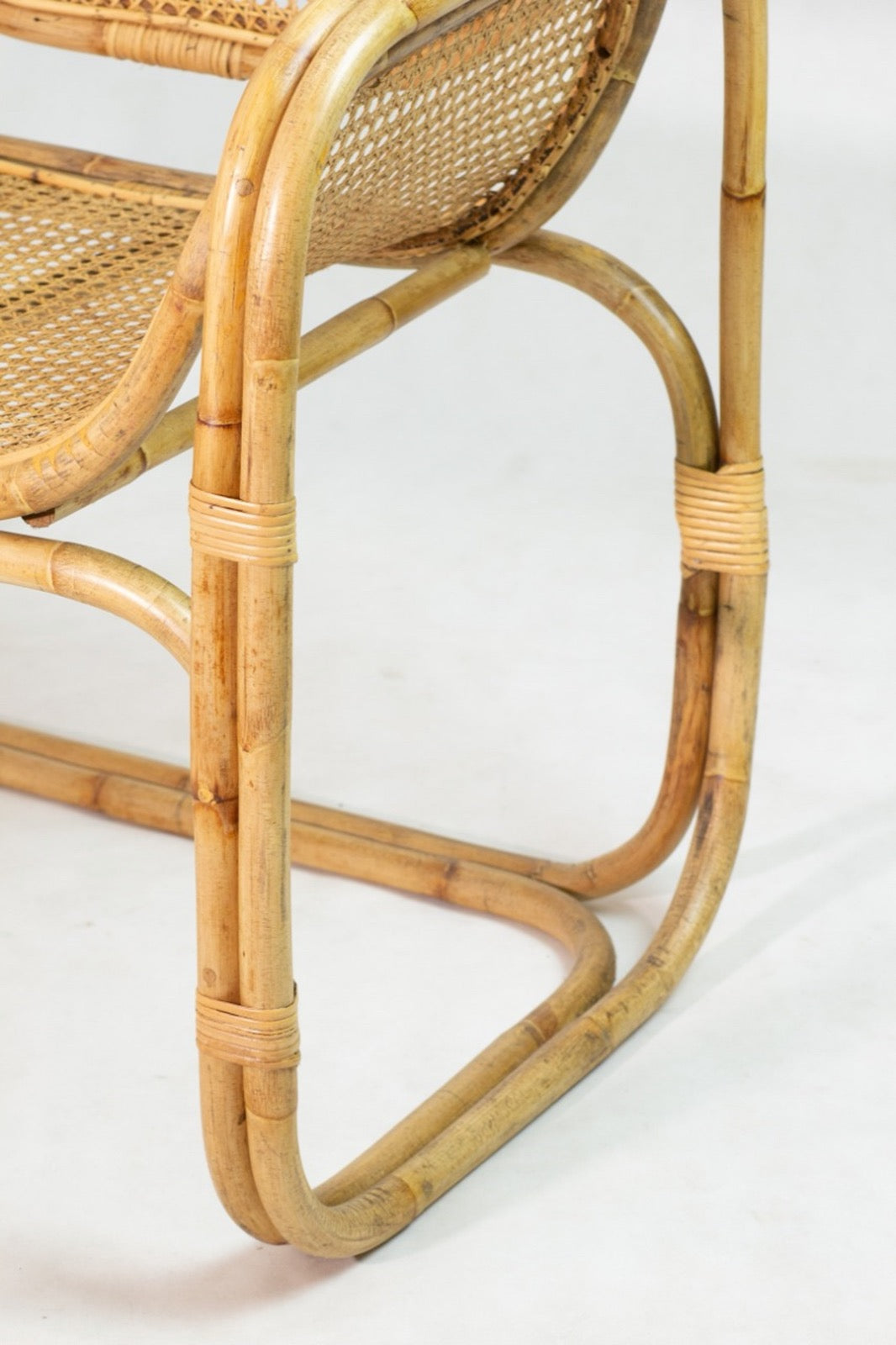 Marte lounge chair in natural materials – boho furniture by BaliSouk