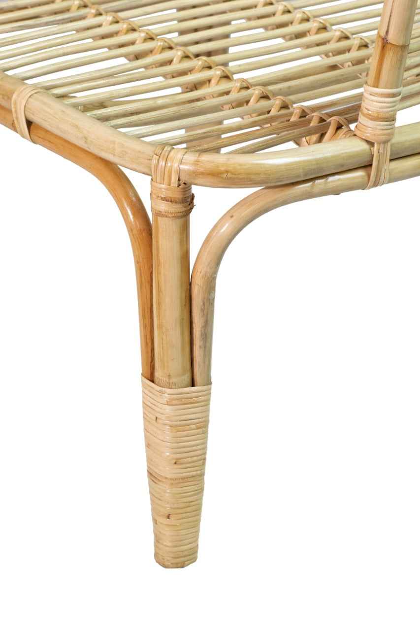 Rattan lounge chair Camilla – handmade in Bali, boho style
