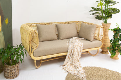 The Minneapolis sofa – natural materials, boho furniture handmade in Bali