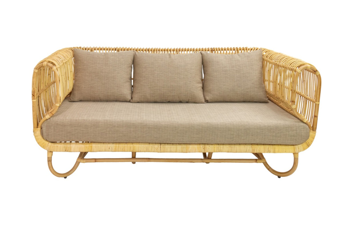 Rattan sofa Minneapolis – boho furniture, handwoven and handmade in Bali
