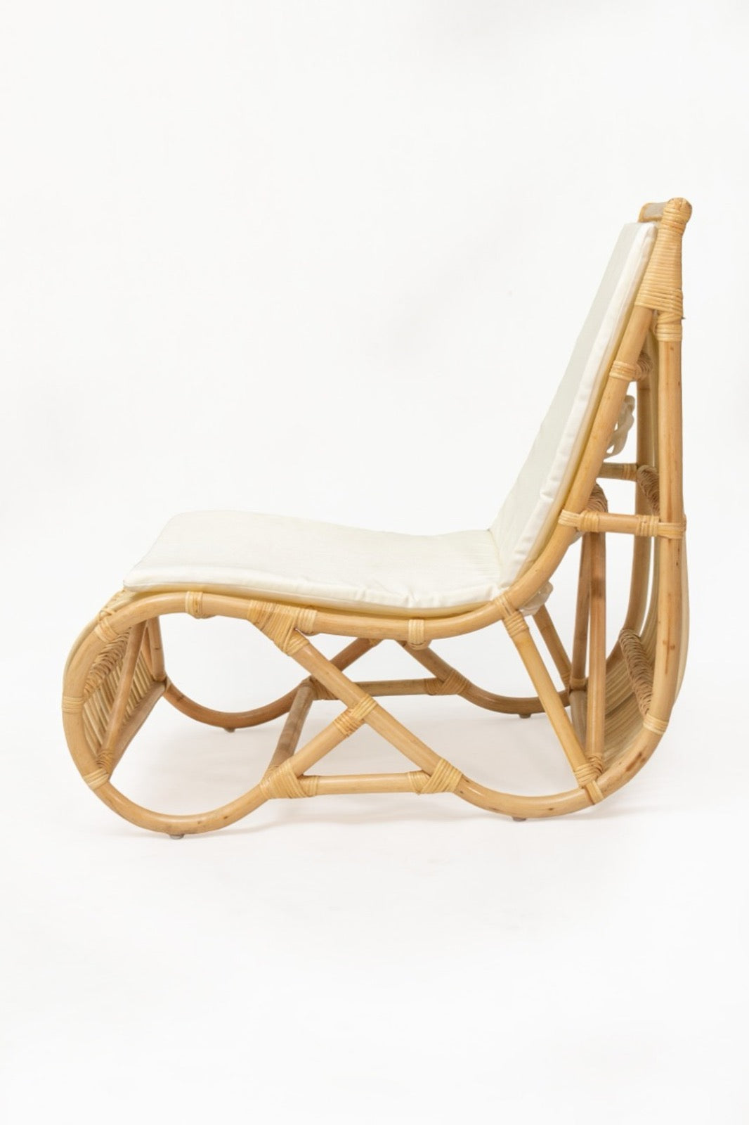 Carl Oskar sun lounger by BaliSouk – boho furniture made in Bali