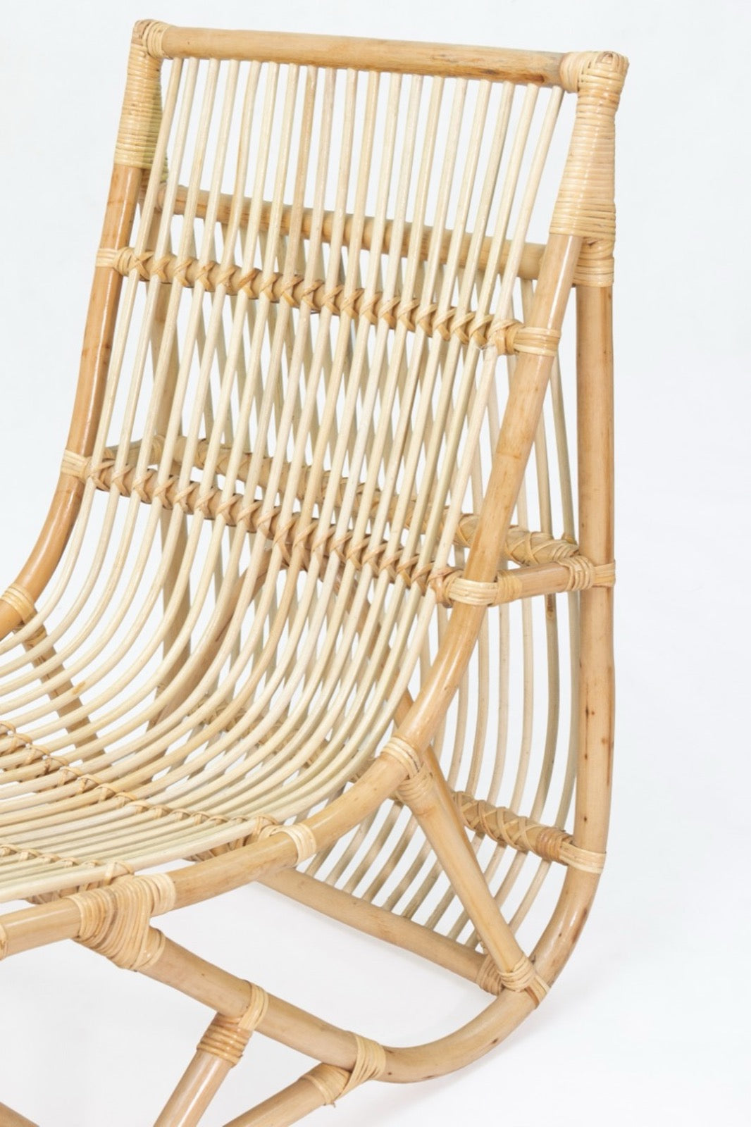 Carl Oskar sun lounger, boho furniture handmade by Balinese artisans