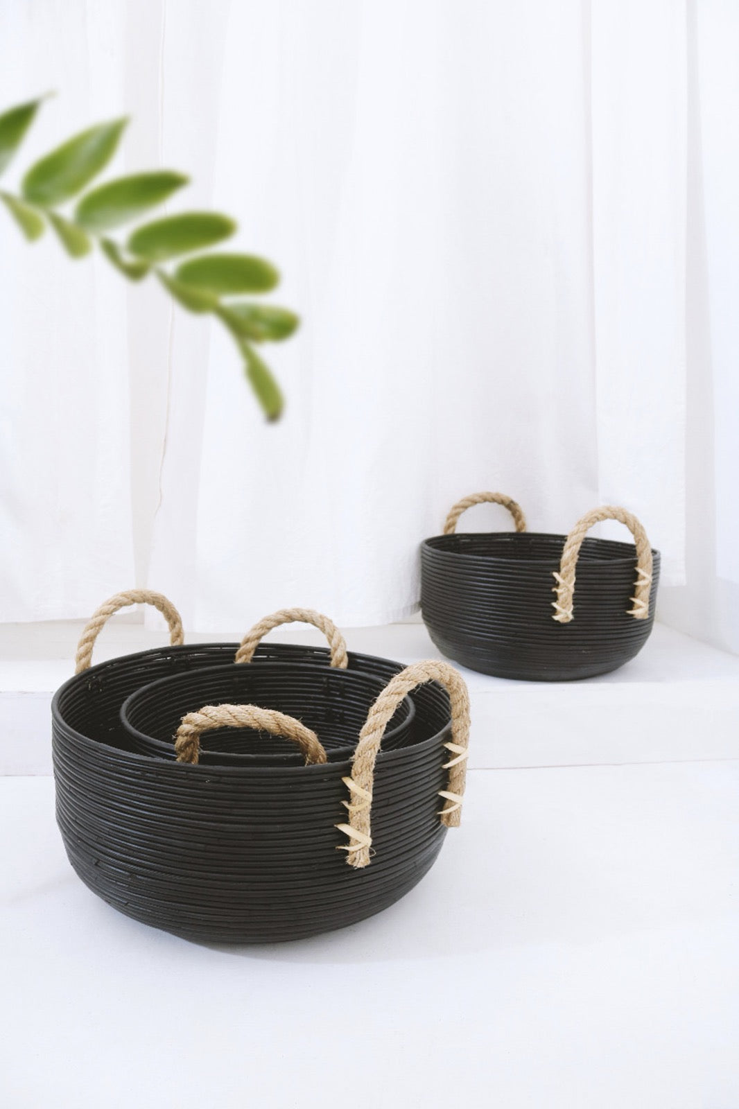 Rattan basket Keke – boho decor, handwoven and handmade in Bali