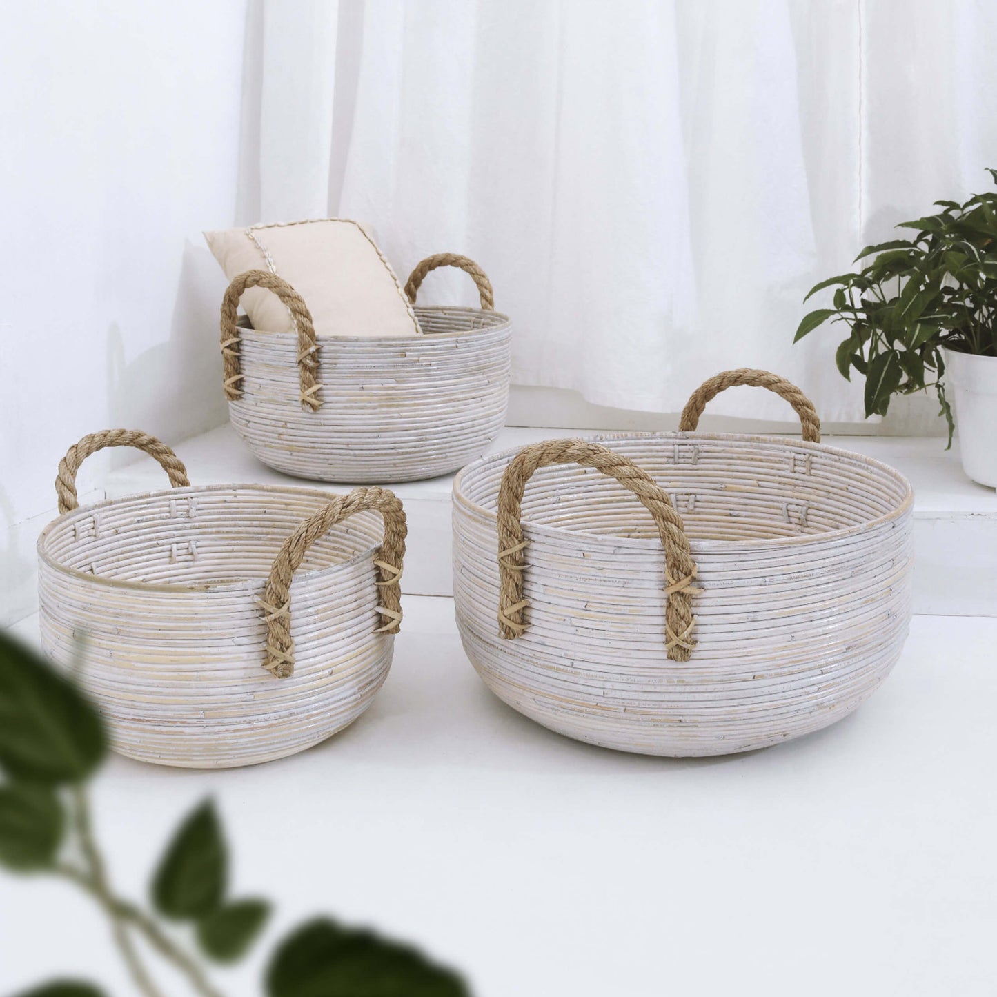 Keke Round Basket With Handle Set Of Three