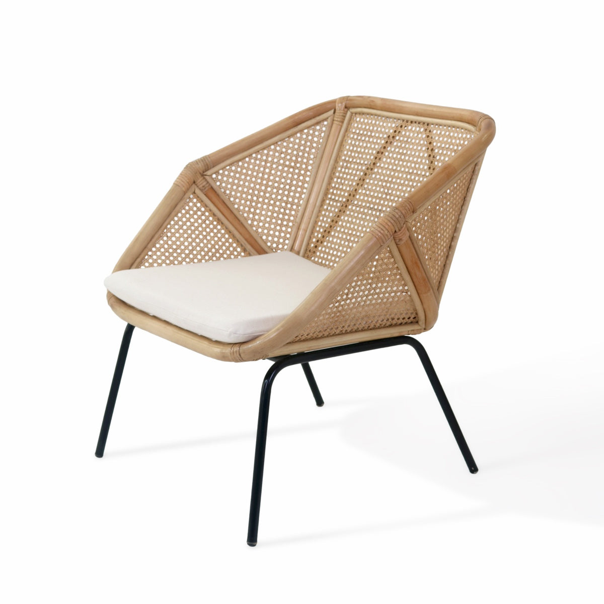 Manado chair, boho furniture handmade by Balinese artisans