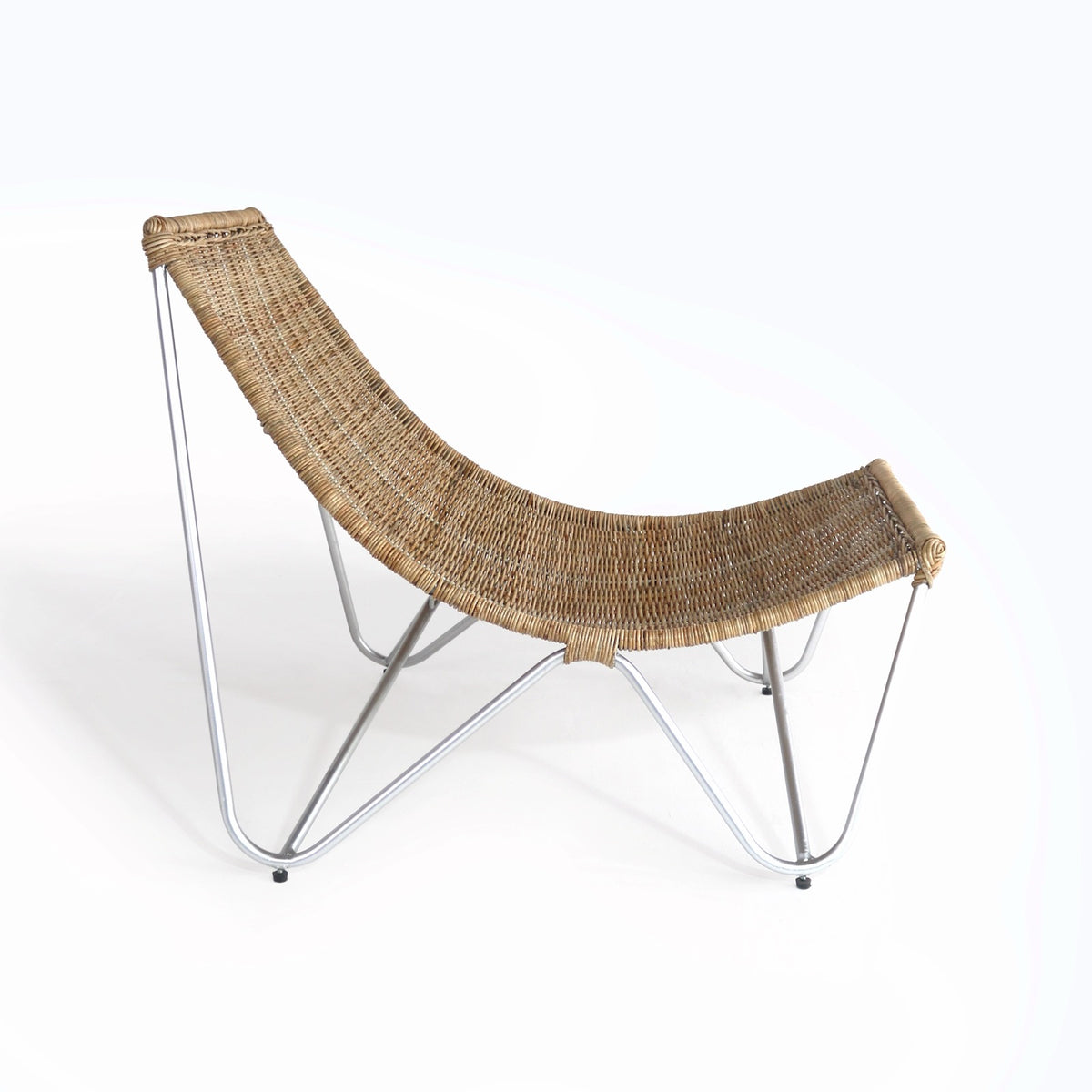 Iron sun lounger Saint Augustin – boho furniture, handwoven and handmade in Bali