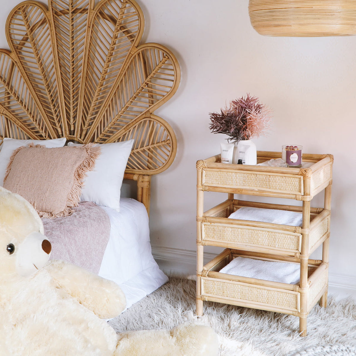 Kolibri Rattan Rack