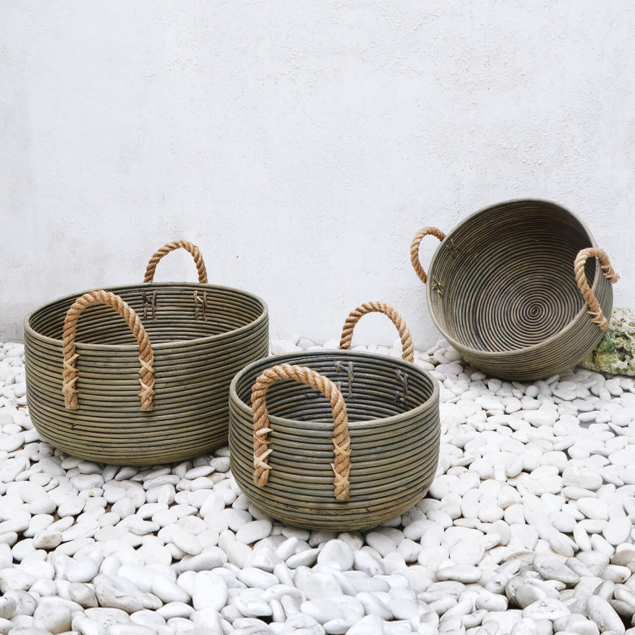 Keke Round Basket With Handle Set Of Three