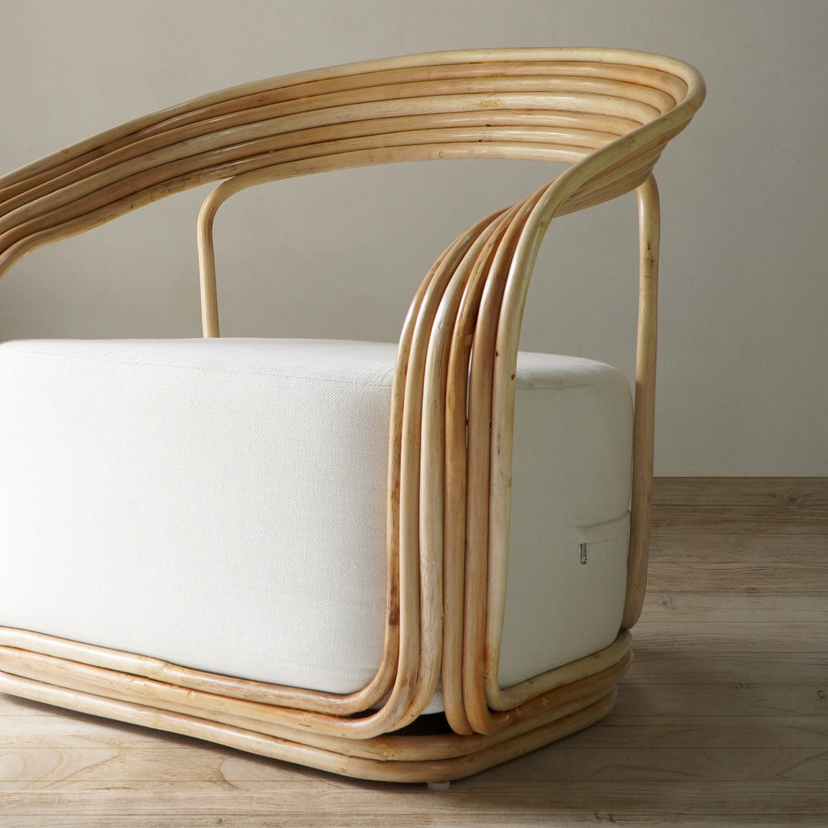 Rattan armchair Bonita Arm – boho furniture, handwoven and handmade in Bali
