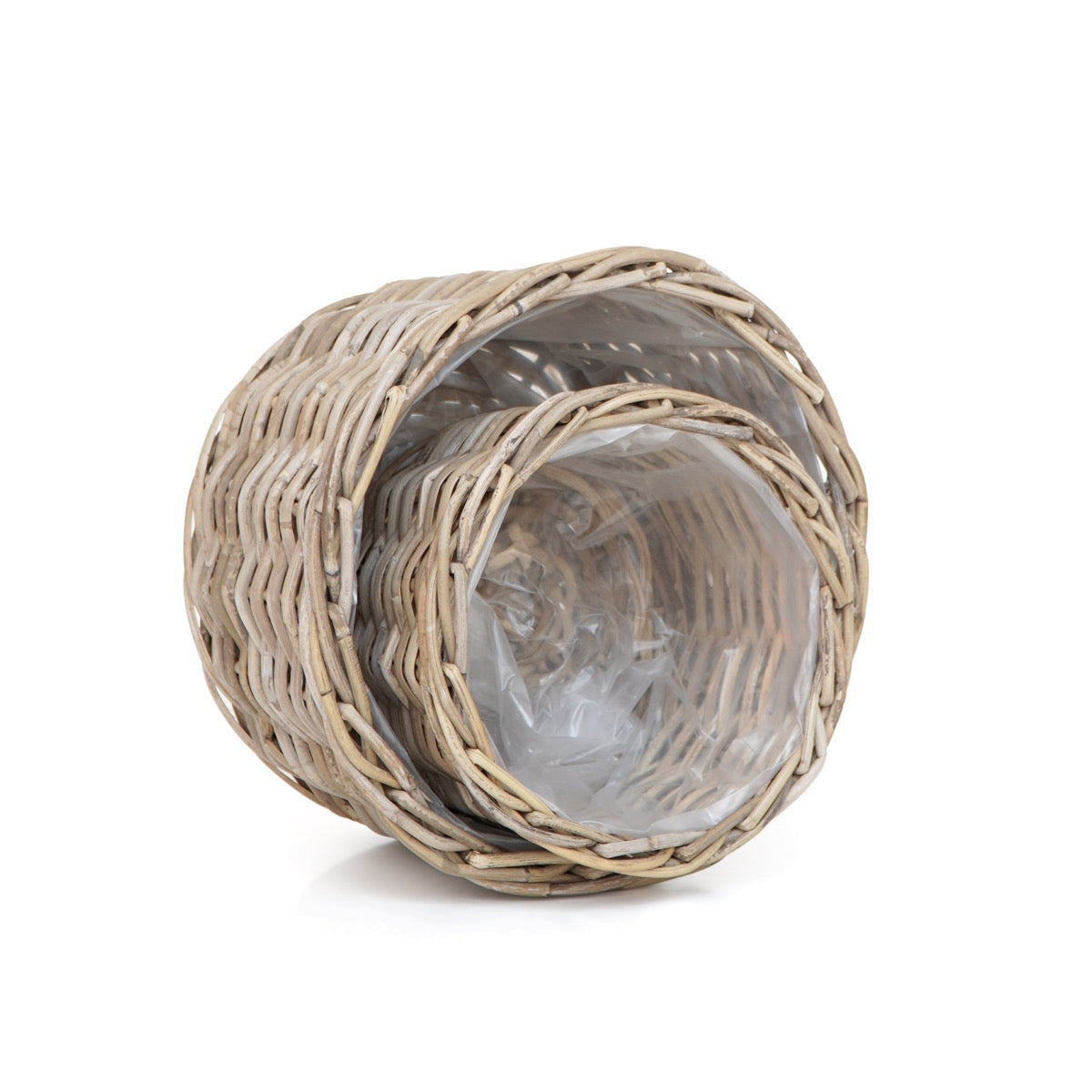 Linda Round Basket Set Of Two With Plastic