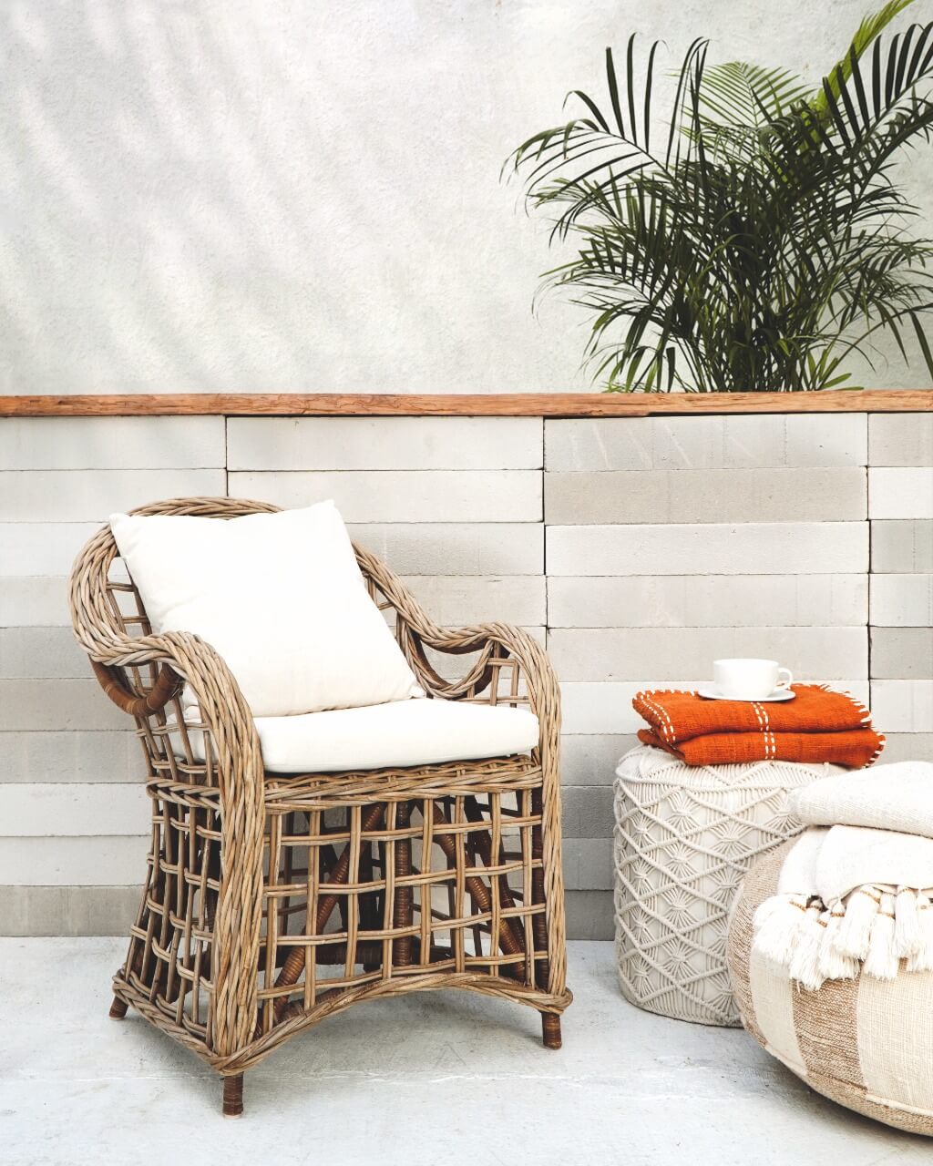 Amoris Armchair With White Seat Cushion