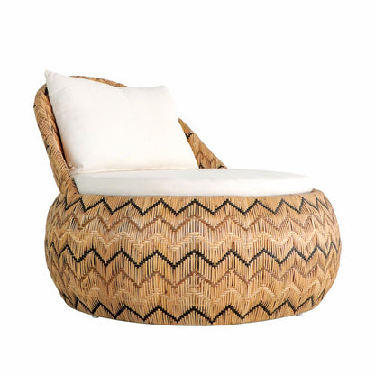 Seroja lounge chair by BaliSouk – boho furniture made in Bali