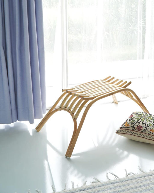 Bali Furniture – Berau Stool – The Berau Stool brings warmth, texture a
