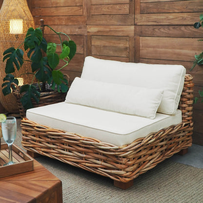 Saint Germany Living Set Of Four With White Cushon Set