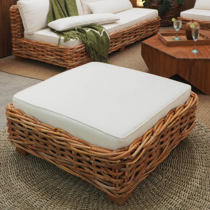 Saint Germany Living Set Of Four With White Cushon Set