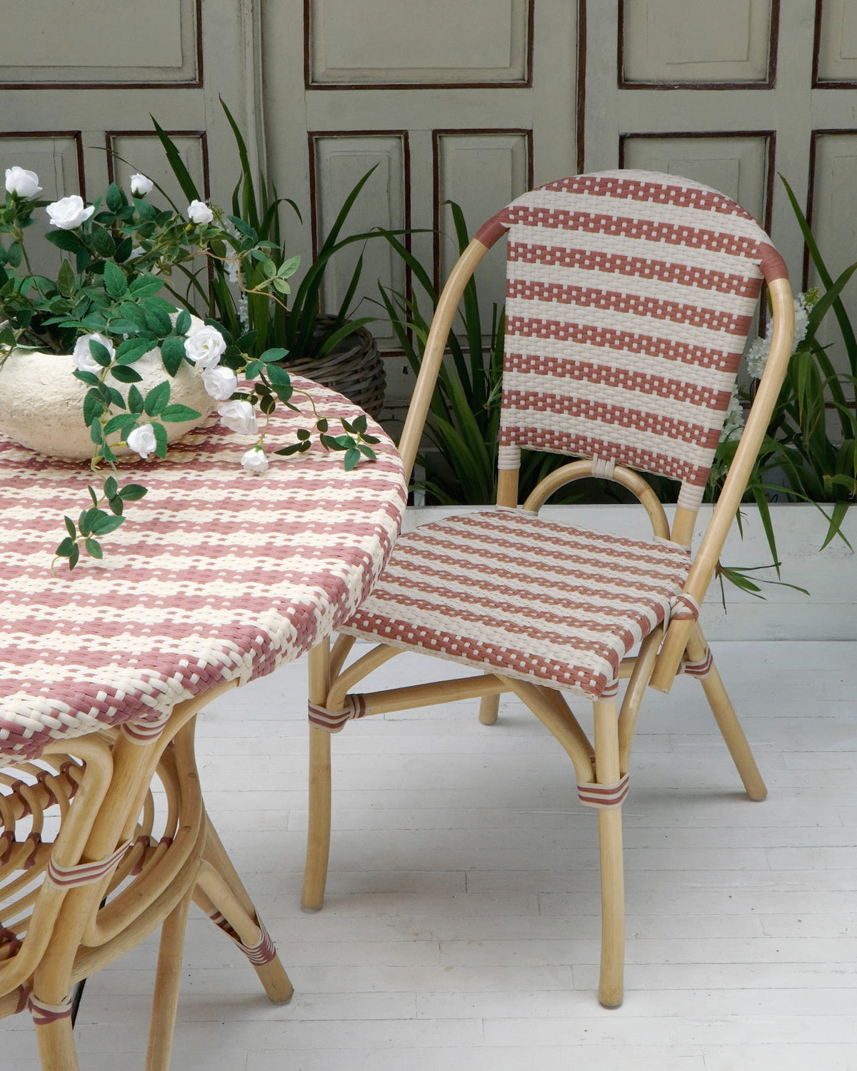 Synthetic rattan dining chair Geneva – boho furniture handcrafted in Bali by BaliSouk