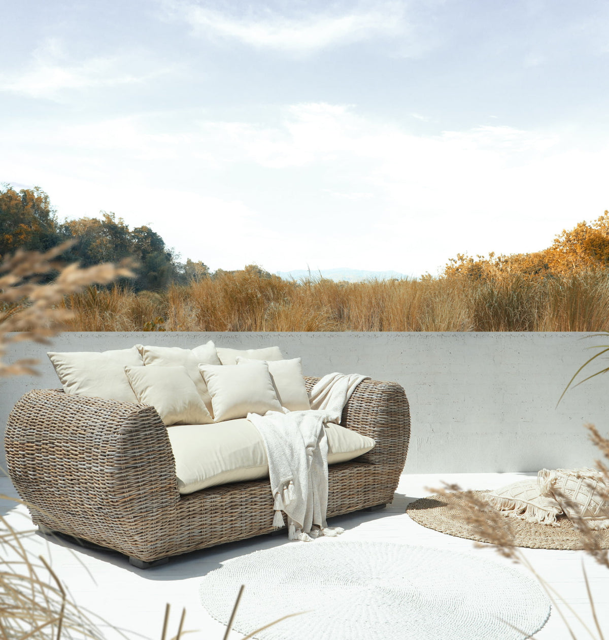 Hamilton sofa in natural materials – handmade boho furniture from Bali