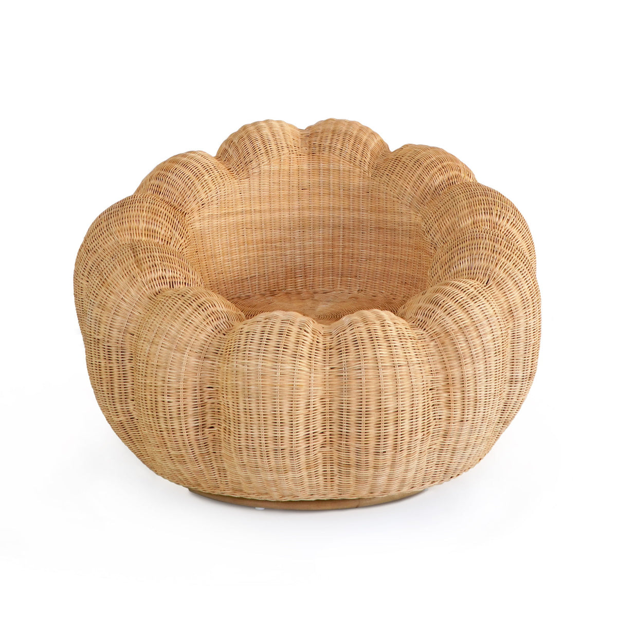 Rattan swivel chair Magnolia – boho furniture, handwoven and handmade in Bali