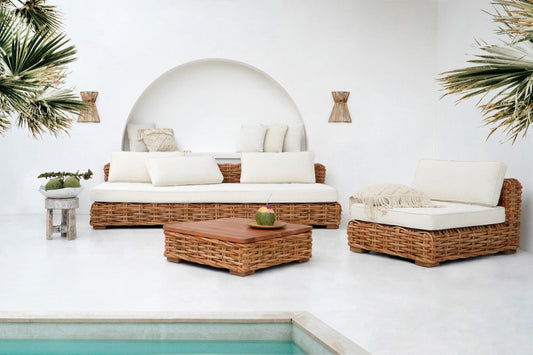 Oceane Living Set Of Three With White Cushion Set