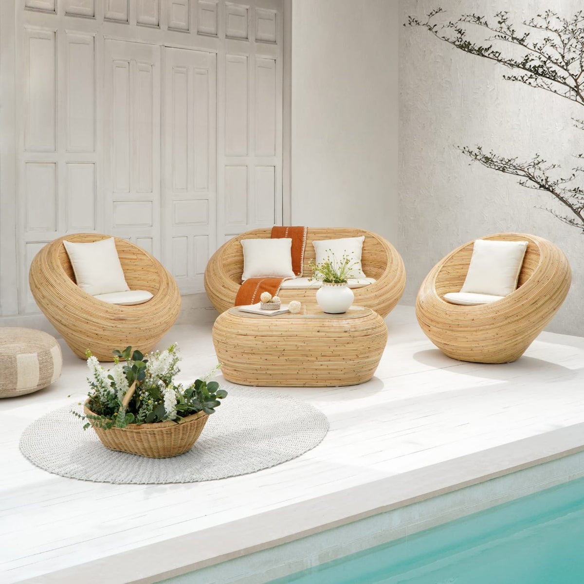 Egg living set in natural materials – handmade boho furniture from Bali