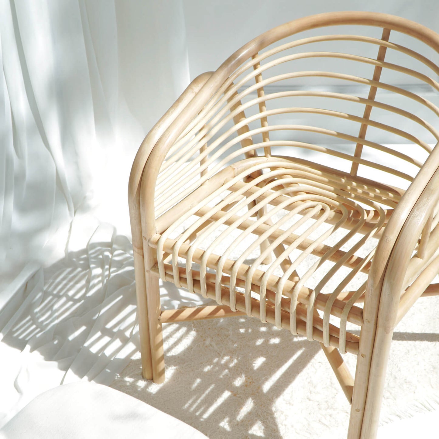 Bali Furniture – Makenzie Armchair With White Seat Cushion