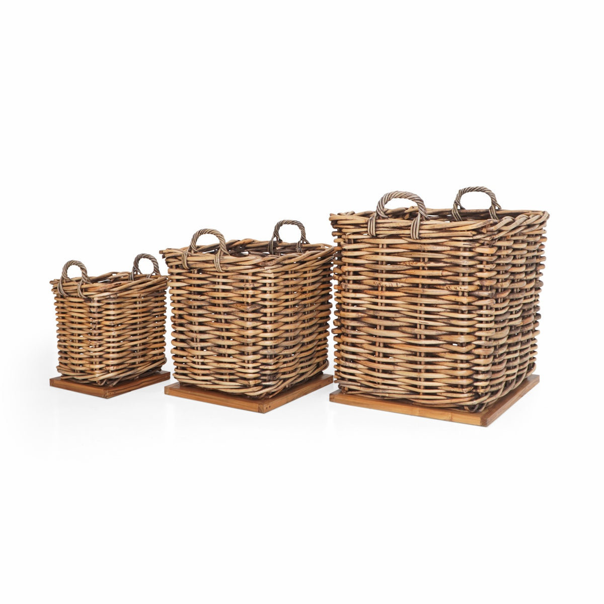 Rattan basket Saint Tropez – boho decor, handwoven and handmade in Bali