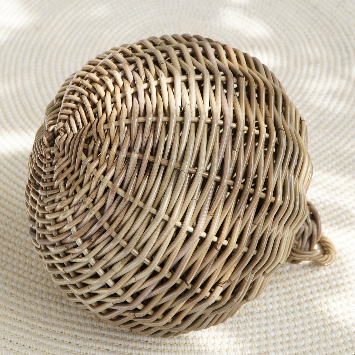 Diego Ball decorative piece by BaliSouk – boho decor made in Bali
