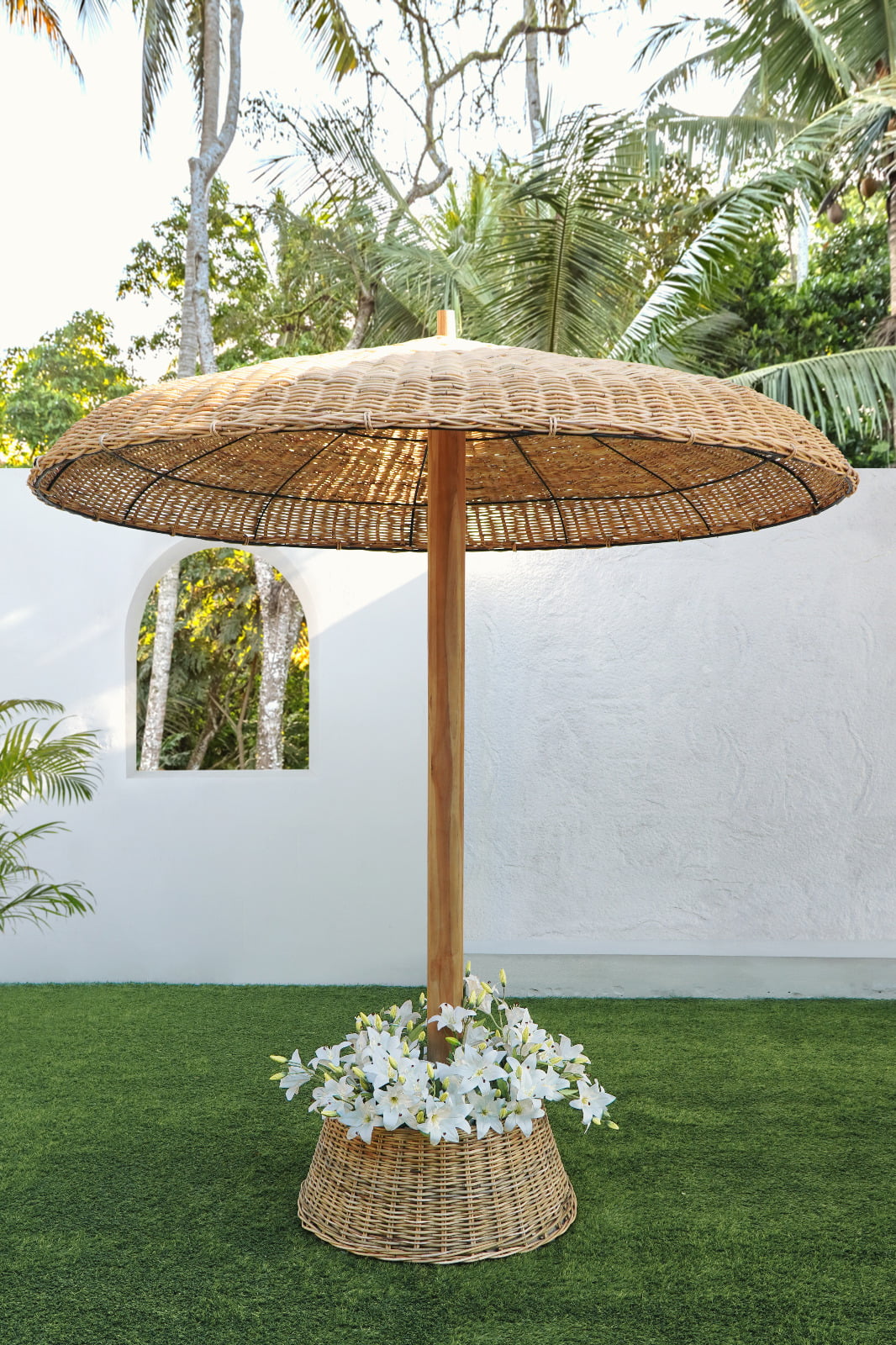 teak garden umbrella Raine – boho decor handcrafted in Bali by BaliSouk (view 2)