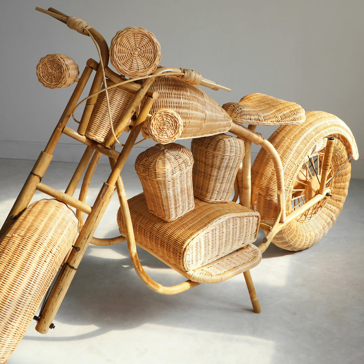 rattan decor Harley – boho decor handcrafted in Bali by BaliSouk (view 2)